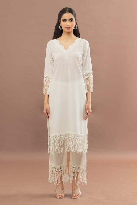 Kalakaari By Sagarika_White Cotton Lace Floral Cut Work Border Kurta With Pant_Online_at_Aza_Fashions