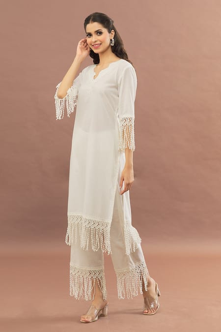 Kalakaari By Sagarika_White Cotton Lace Floral Cut Work Border Kurta With Pant_at_Aza_Fashions