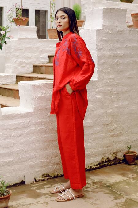 Kavya Singh Kundu_Red Silk, Handloom Cotton Beads Donna Handwoven Mulberry Shirt With Trouser _Online_at_Aza_Fashions