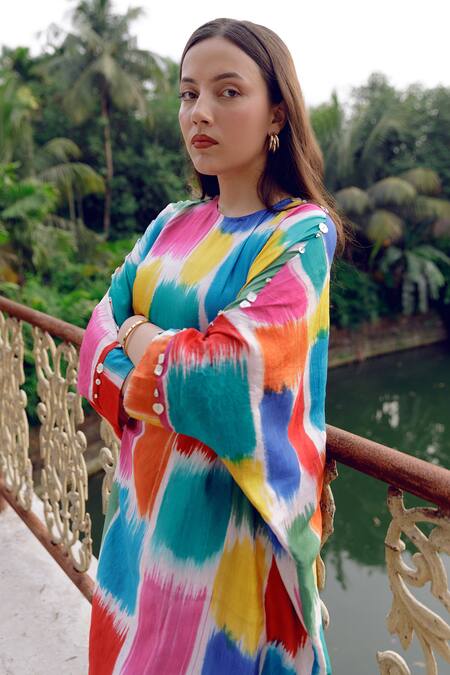 Kavya Singh Kundu_Multi Color Silk Crystals Round Neck Kris Handwoven Mulberry Tunic With Trouser _Online_at_Aza_Fashions