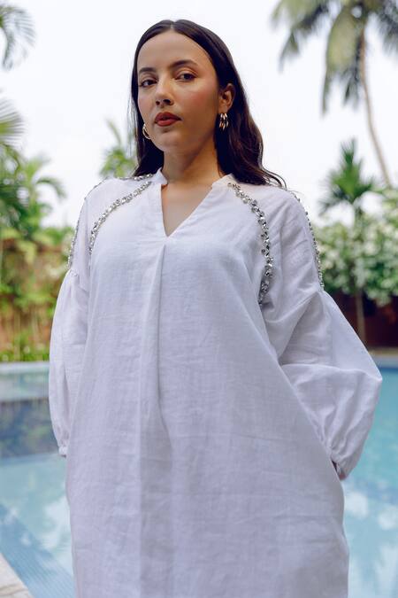 Buy_Kavya Singh Kundu_White Linen Crystals V-neck Stella Handwoven Dress _Online_at_Aza_Fashions