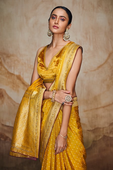 Buy_Label Varsha_Yellow Viscose, Velvet Embroidery V-neck Polka Dots Woven Saree With Blouse_Online_at_Aza_Fashions
