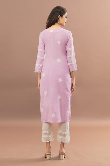 Kalakaari By Sagarika Lace Lined Kurta Set With Kota Doriya Dupatta 