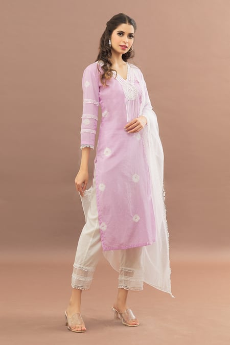 Shop_Kalakaari By Sagarika_Pink Cotton, Kota Doria Lace V-neck Lined Kurta Set With Dupatta _Online_at_Aza_Fashions