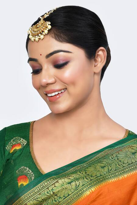 Posh By Rathore_Gold Plated Crescent Pattern Embellished Maangtikka _Online_at_Aza_Fashions