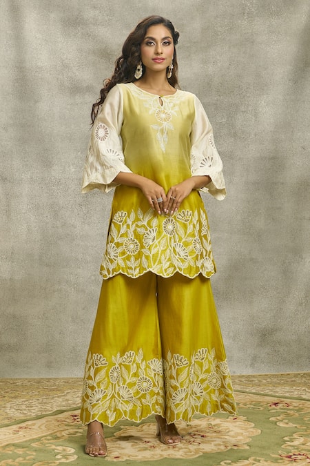 Buy Surabhi Arya Yellow Silk, Organza, Chanderi Embroidery, Cut Work Dori Kurta Set With Dupatta Online at Aza Fashions Buy_Surabhi Arya_Yellow Silk, Organza, Chanderi Embroidery, Cut Work Dori Kurta Set With Dupatta _Online_at_Aza_Fashions