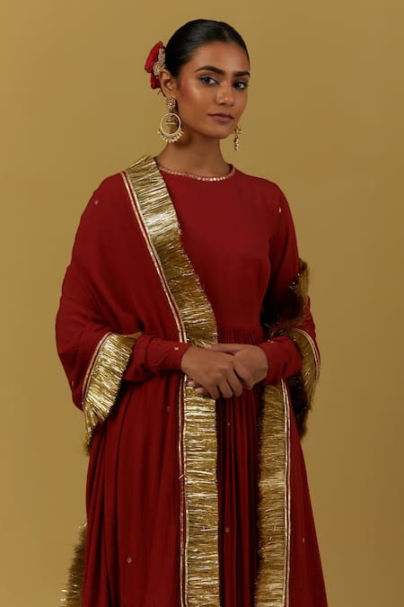 Ikshita Choudhary_Red Cotton Sequins, Zari Round Neck Gathered Embroidered Anarkali Churidar Set _Online_at_Aza_Fashions