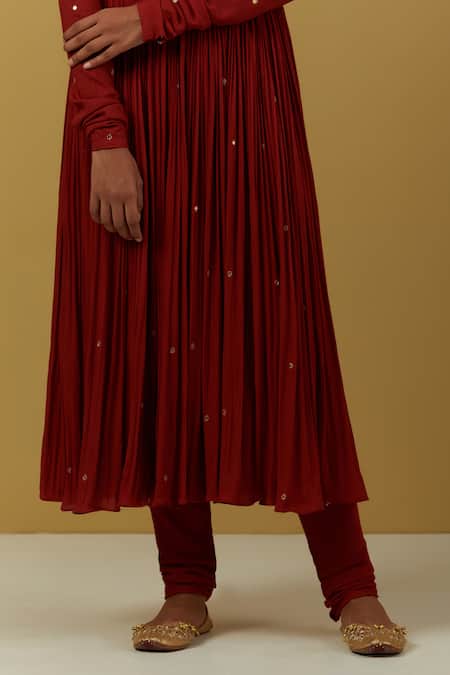 Buy_Ikshita Choudhary_Red Cotton Sequins, Zari Round Neck Gathered Embroidered Anarkali Churidar Set 