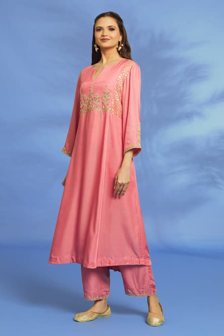 Buy OMI Pink Twill, Chiffon Embroidery Split V-neck Sleeve Kurta Pant Set Online at Aza Fashions Buy_OMI_Pink Twill, Chiffon Embroidery Split V-neck Sleeve Kurta Pant Set _Online_at_Aza_Fashions
