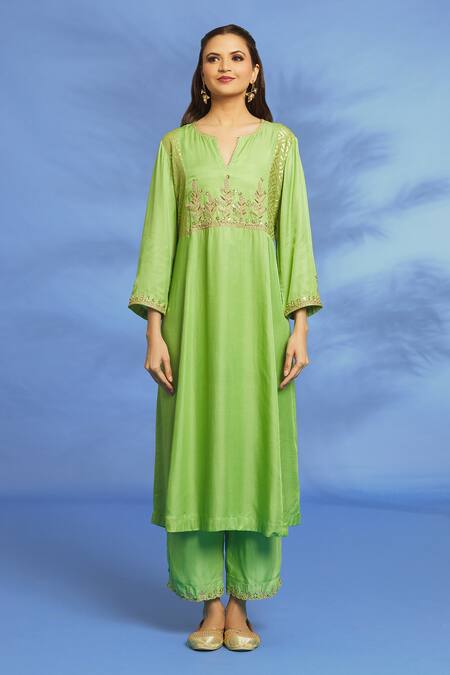 OMI Green Twill Embroidery Split V-neck Hand Kurta Pant Set Online at Aza Fashions OMI_Green Twill Embroidery Split V-neck Hand Kurta Pant Set _Online_at_Aza_Fashions