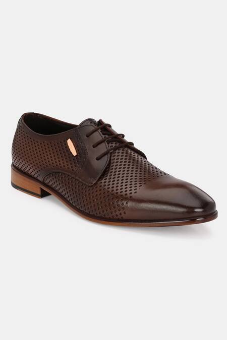 Lafattio_Brown Textured Leather Lace-up Shoes _Online_at_Aza_Fashions