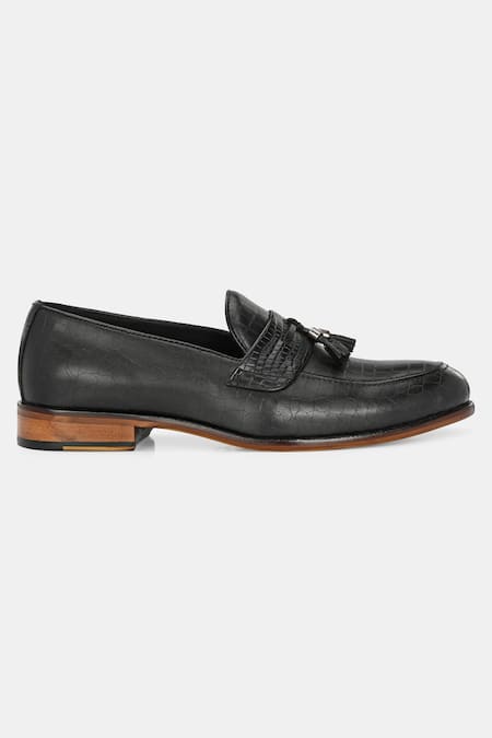 Shop_Lafattio_Black Tassels Textured Loafers _Online_at_Aza_Fashions