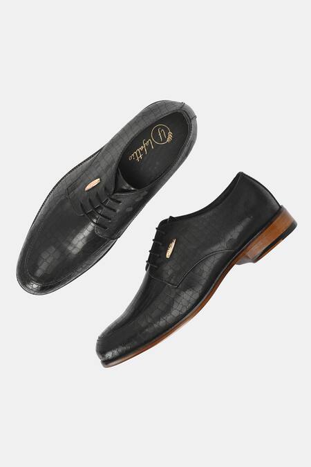 Buy_Lafattio_Black Leather Textured Formal Shoes  