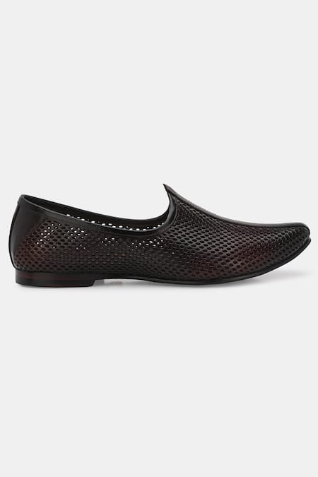 Shop_Lafattio_Brown Textured Leather Juttis _Online_at_Aza_Fashions