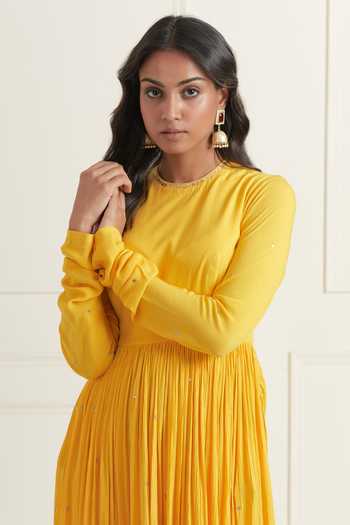 Buy_Ikshita Choudhary_Yellow Wrinkle Cotton Hand Embroidered Sequin And Zari Churidar Sleeve Anarkali_Online_at_Aza_Fashions