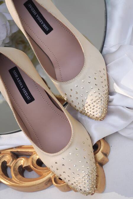 Gold Court Shoes | ShopStyle UK