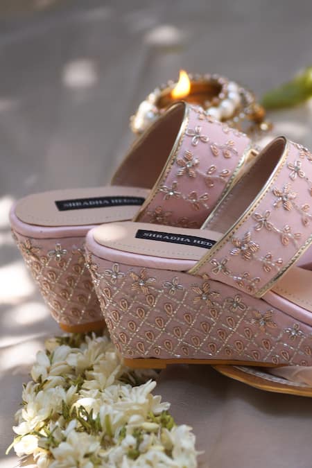 Shradha Hedau Footwear Couture Pink Embellished Gia Cutdana Kolhapuri Wedges Online at Aza Fashions Shradha Hedau Footwear Couture_Pink Embellished Gia Cutdana Kolhapuri Wedges _Online_at_Aza_Fashions