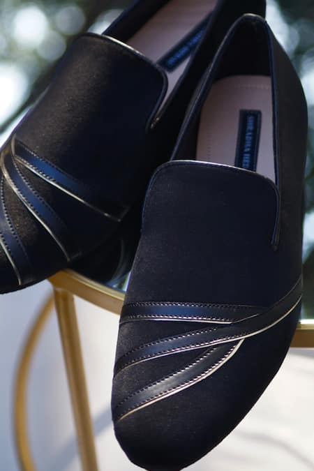 Shradha Hedau Footwear Couture Black Ian Velvet Suede Moccasins Online at Aza Fashions Shradha Hedau Footwear Couture_Black Ian Velvet Suede Moccasins _Online_at_Aza_Fashions