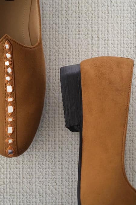 Shradha Hedau Footwear Couture_Brown Finn Mirrorwork Mojiris  _Online_at_Aza_Fashions