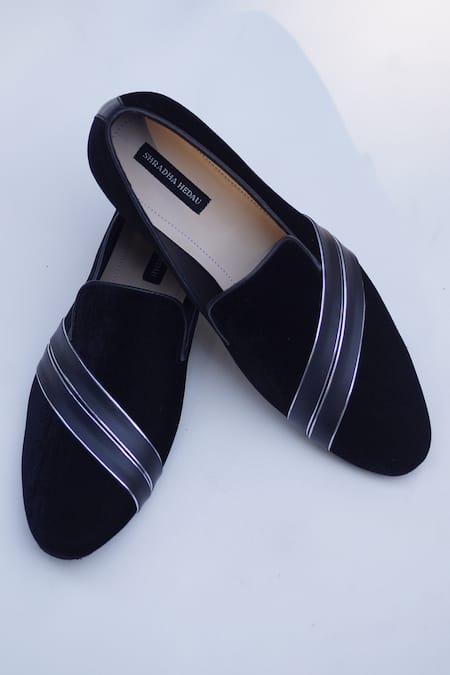 Shop Shradha Hedau Footwear Couture Black Elijah Stripe Pattern Moccasins at Aza Fashions Shop_Shradha Hedau Footwear Couture_Black Elijah Stripe Pattern Moccasins _at_Aza_Fashions