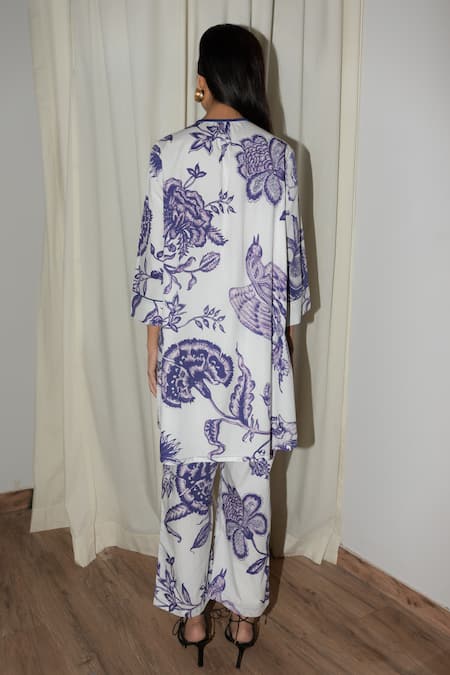 Shop Leh Studios Blue Cotton Round Neck Chinoserie Print Tunic at Aza Fashions Shop_Leh Studios_Blue Cotton Round Neck Chinoserie Print Tunic _at_Aza_Fashions