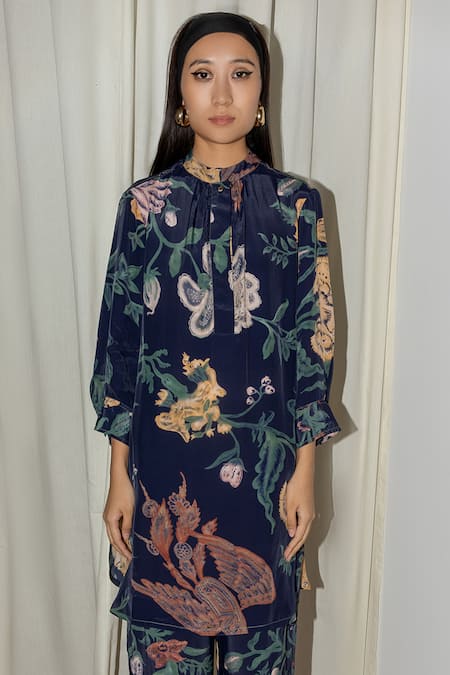 Leh Studios Multi Color Viscose, Crepe Round Neck Evening Floral Bloom Print Tunic Online at Aza Fashions Leh Studios_Multi Color Viscose, Crepe Round Neck Evening Floral Bloom Print Tunic _Online_at_Aza_Fashions