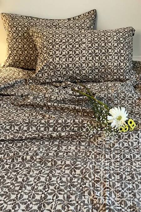 CocoBee Brown Cotton Printed Kantha Stitchline Embroidered Bedsheet Set 