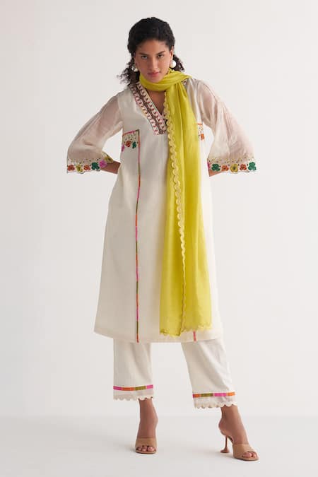 Shivani Bhargava Neck Embroidered Woven Kurta Pant Set 
