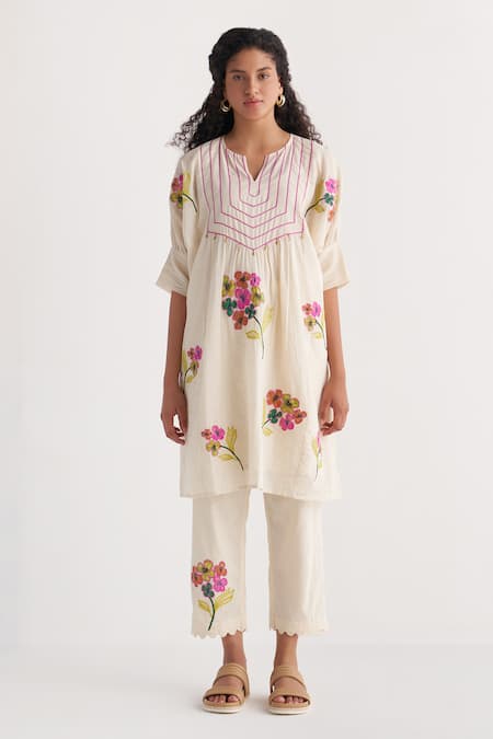 Shivani Bhargava Embroidered Woven Kurta 