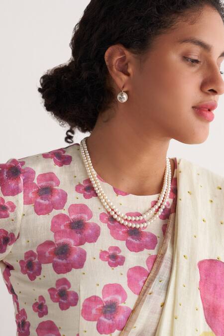 Shop_Shivani Bhargava_Ivory Cotton, Linen Round Neck Hand Drawn Floral Pattern Saree With Blouse _Online_at_Aza_Fashions