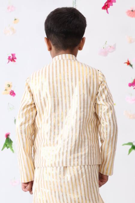 Shop_JILMIL DREAMWEAR_Off White Cotton Sequins, Beads Embroidered Waistcoat _at_Aza_Fashions