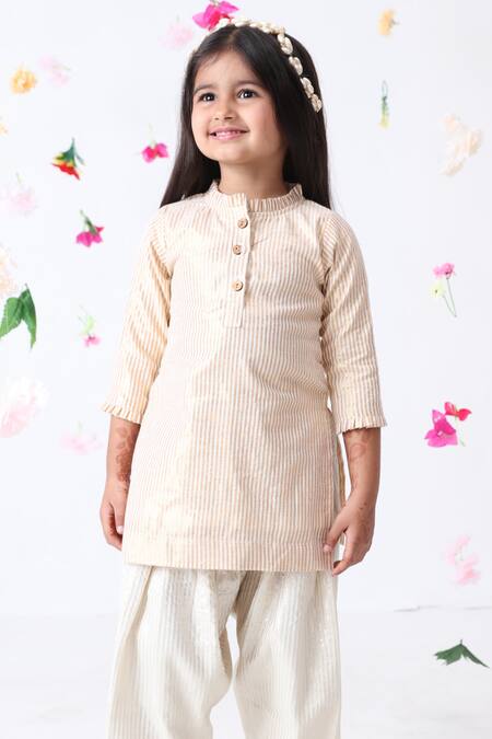Shop JILMIL DREAMWEAR Off White Cotton Stripe Pattern Kurta And Patiala Set Online at Aza Fashions Shop_JILMIL DREAMWEAR_Off White Cotton Stripe Pattern Kurta And Patiala Set _Online_at_Aza_Fashions