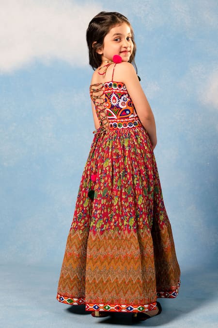 Shop JILMIL DREAMWEAR Pink Cotton Pom-poms Kuchhi Embroidered Yoke Dress at Aza Fashions Shop_JILMIL DREAMWEAR_Pink Cotton Pom-poms Kuchhi Embroidered Yoke Dress _at_Aza_Fashions