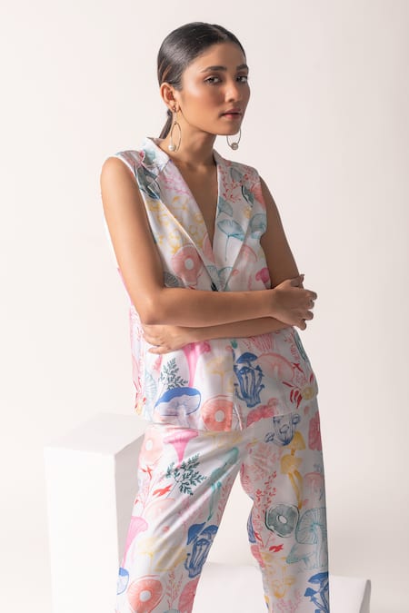 Shop Vanshika Agarwal Label Multi Color Modal, Taffeta Embroidery Collared Mushroom Print Jacket And Pant Set at Aza Fashions Shop_Vanshika Agarwal Label_Multi Color Modal, Taffeta Embroidery Collared Mushroom Print Jacket And Pant Set _at_Aza_Fashions