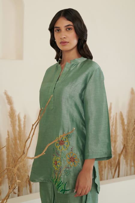 Shop Label Flamingo By Vrinda Green Silk Cut Work, Embroidery Collared Placement Floral Shirt With Pant Online at Aza Fashions Shop_Label Flamingo By Vrinda_Green Silk Cut Work, Embroidery Collared Placement Floral Shirt With Pant _Online_at_Aza_Fashions