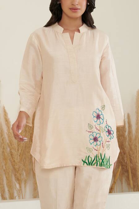 Label Flamingo By Vrinda Ivory Silk Cut Work, Pearls Placement Floral Bloom Embroidered Shirt With Pant at Aza Fashions Label Flamingo By Vrinda_Ivory Silk Cut Work, Pearls Placement Floral Bloom Embroidered Shirt With Pant _at_Aza_Fashions