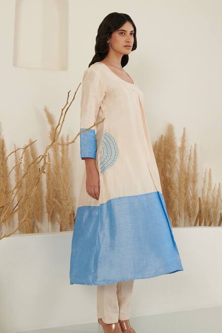 Shop Label Flamingo By Vrinda Ivory Silk Pearls, Embroidery Round Neck A-line Color Block Kurta With Pant Online at Aza Fashions Shop_Label Flamingo By Vrinda_Ivory Silk Pearls, Embroidery Round Neck A-line Color Block Kurta With Pant _Online_at_Aza_Fashions