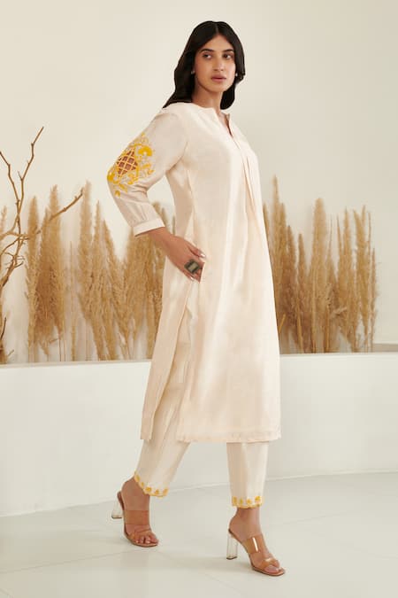 Label Flamingo By Vrinda Ivory Silk Pearls, Beads Mandarin Collar Placement Embroidered Kurta With Pant Online at Aza Fashions Label Flamingo By Vrinda_Ivory Silk Pearls, Beads Mandarin Collar Placement Embroidered Kurta With Pant _Online_at_Aza_Fashions