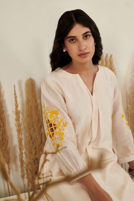 Shop Label Flamingo By Vrinda Ivory Silk Pearls, Beads Mandarin Collar Placement Embroidered Kurta With Pant Online at Aza Fashions Shop_Label Flamingo By Vrinda_Ivory Silk Pearls, Beads Mandarin Collar Placement Embroidered Kurta With Pant _Online_at_Aza_Fashions