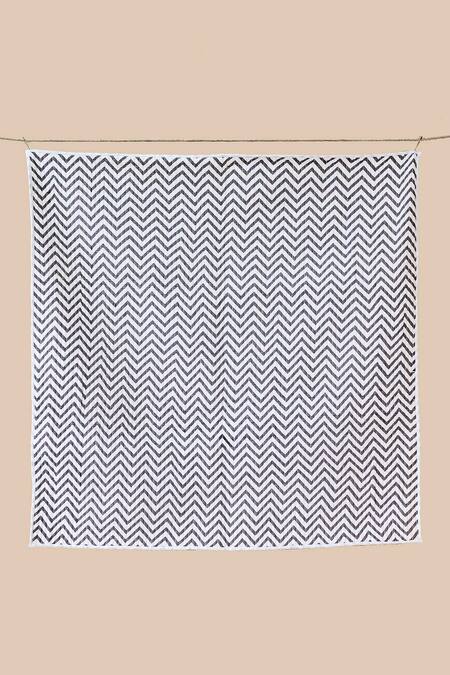 Shop Jaipur Gate White Muslin Printed Mother Elephant Hand Playmat at Aza Fashions Shop_Jaipur Gate_White Muslin Printed Mother Elephant Hand Playmat_at_Aza_Fashions