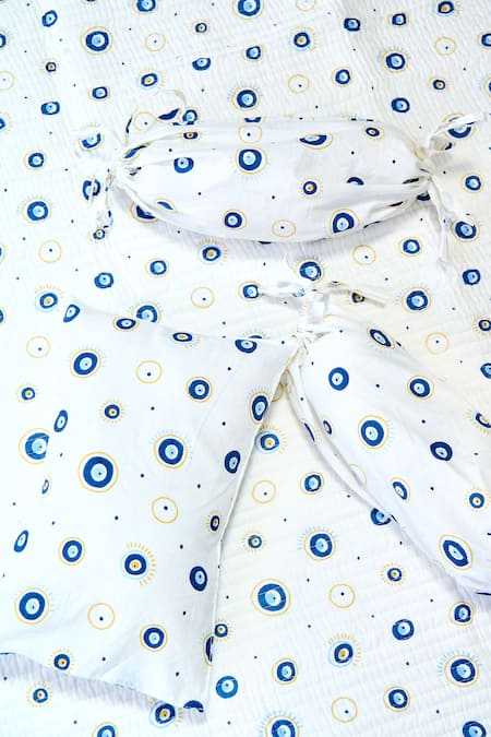 Buy_Jaipur Gate_White Muslin Printed Evil Eye Hand Baby Cot Set_Online_at_Aza_Fashions