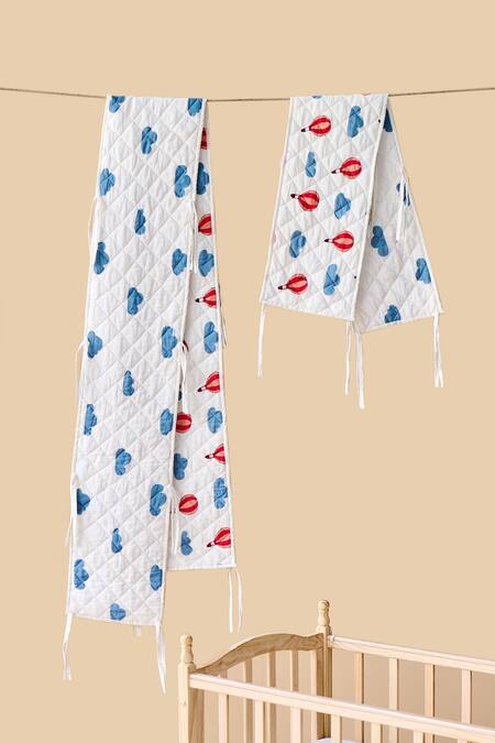 Buy_Jaipur Gate_White Muslin Printed Hot Air Balloon And Cloud Baby Bed Bumper 2 Pcs Set