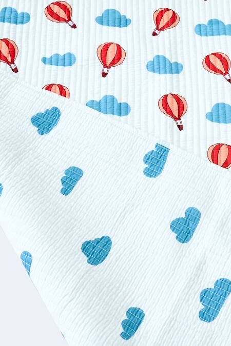 Jaipur Gate White Muslin Printed Hot Air Balloon And Cloud Baby Playmat Online at Aza Fashions Jaipur Gate_White Muslin Printed Hot Air Balloon And Cloud Baby Playmat_Online_at_Aza_Fashions