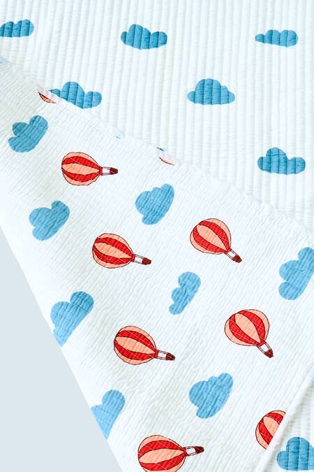 Shop Jaipur Gate White Muslin Printed Hot Air Balloon And Cloud Baby Playmat Online at Aza Fashions Shop_Jaipur Gate_White Muslin Printed Hot Air Balloon And Cloud Baby Playmat_Online_at_Aza_Fashions