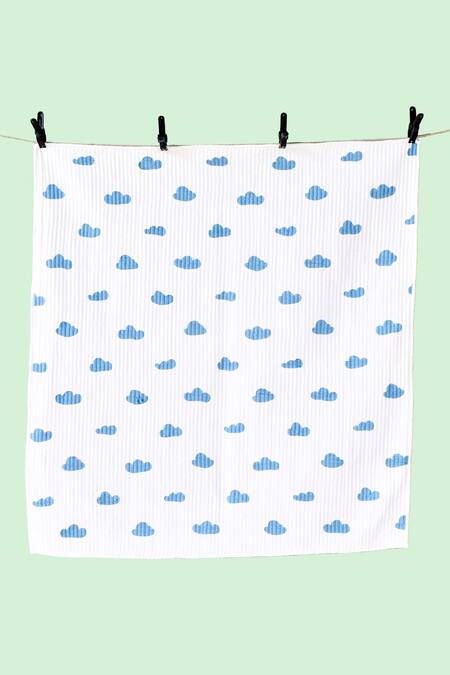 Jaipur Gate White Muslin Printed Hot Air Balloon And Cloud Baby Playmat at Aza Fashions Jaipur Gate_White Muslin Printed Hot Air Balloon And Cloud Baby Playmat_at_Aza_Fashions