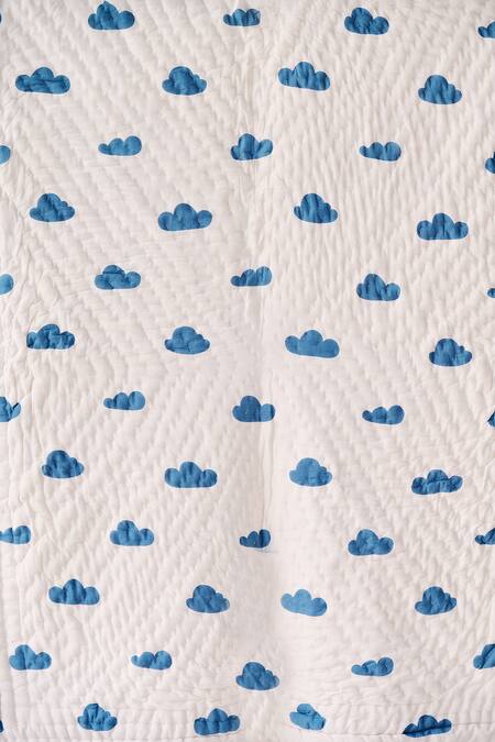 Buy Jaipur Gate White Muslin Printed Hot Air Balloon And Cloud Baby Razai Buy_Jaipur Gate_White Muslin Printed Hot Air Balloon And Cloud Baby Razai