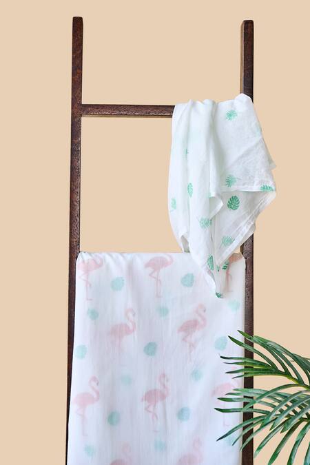 Buy_Jaipur Gate_White Muslin Printed Flamingo And Leaves Baby Bed Bumper 2 Pcs Set_Online_at_Aza_Fashions