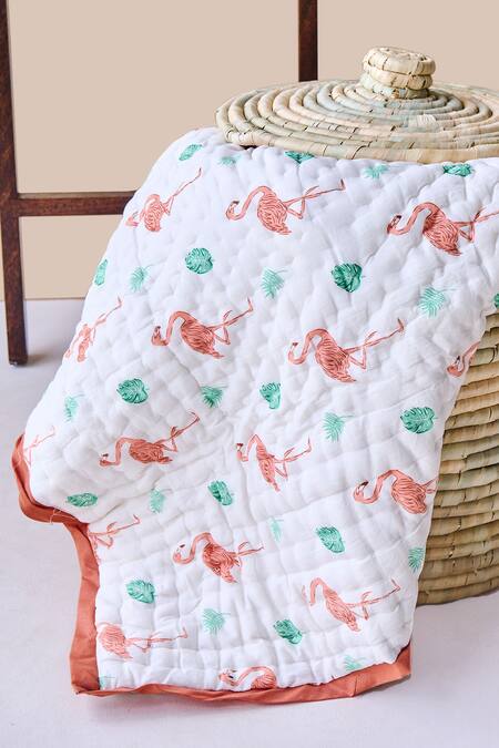 Buy Jaipur Gate White Muslin Printed Flamingo And Leaves Baby Razai Buy_Jaipur Gate_White Muslin Printed Flamingo And Leaves Baby Razai