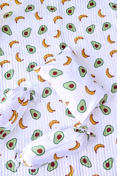 Buy Jaipur Gate White Muslin Printed Avocado And Banana Baby Cot Set Online at Aza Fashions Buy_Jaipur Gate_White Muslin Printed Avocado And Banana Baby Cot Set_Online_at_Aza_Fashions