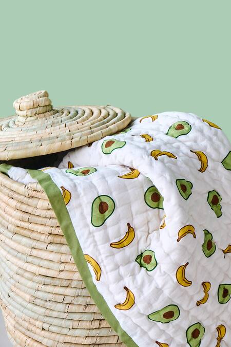 Buy Jaipur Gate White Muslin Printed Avocado And Banana Baby Razai Online at Aza Fashions Buy_Jaipur Gate_White Muslin Printed Avocado And Banana Baby Razai_Online_at_Aza_Fashions
